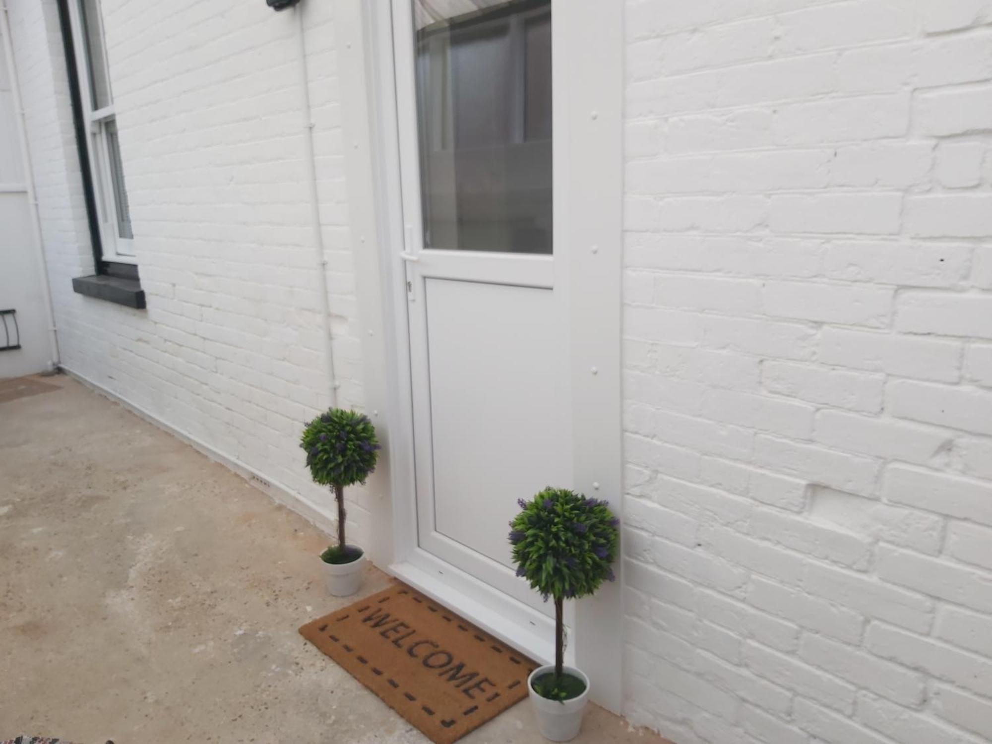 Appartamento Flat 7 - Newly Renovated *